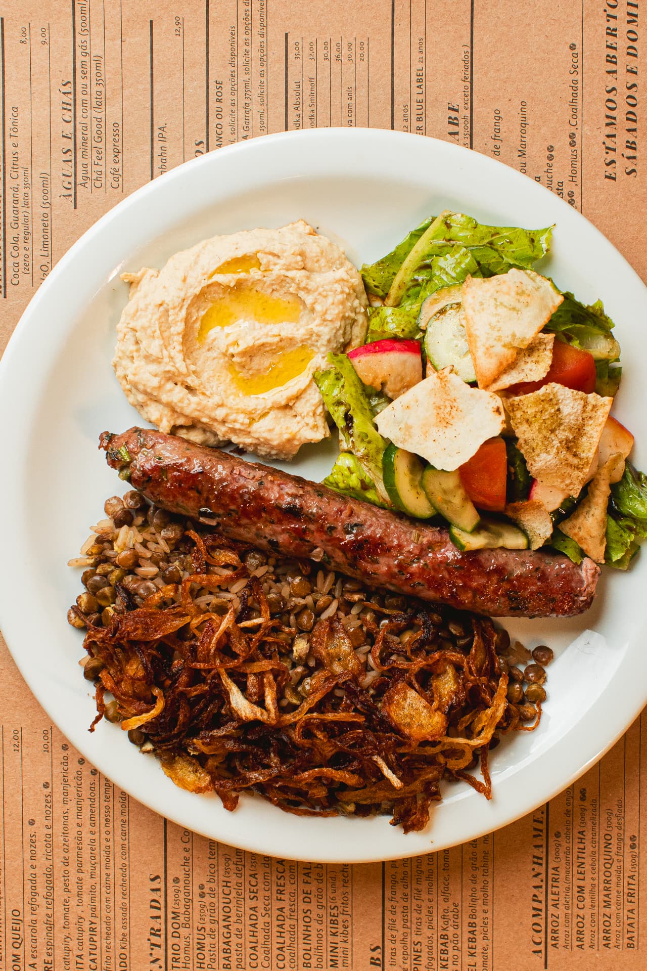 Arroz com carne e castanha